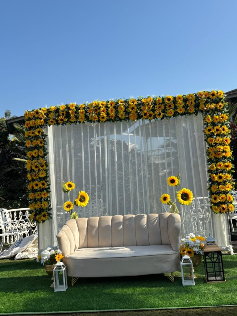 Services Best ballon decorators,flower decorators, wedding anniversary, birthday decoration event decorators in mohali kharar chandigarh